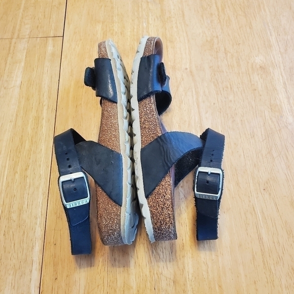 Birkenstock Dehli Black Oiled Leather Sandals sz 36 - Picture 11 of 12